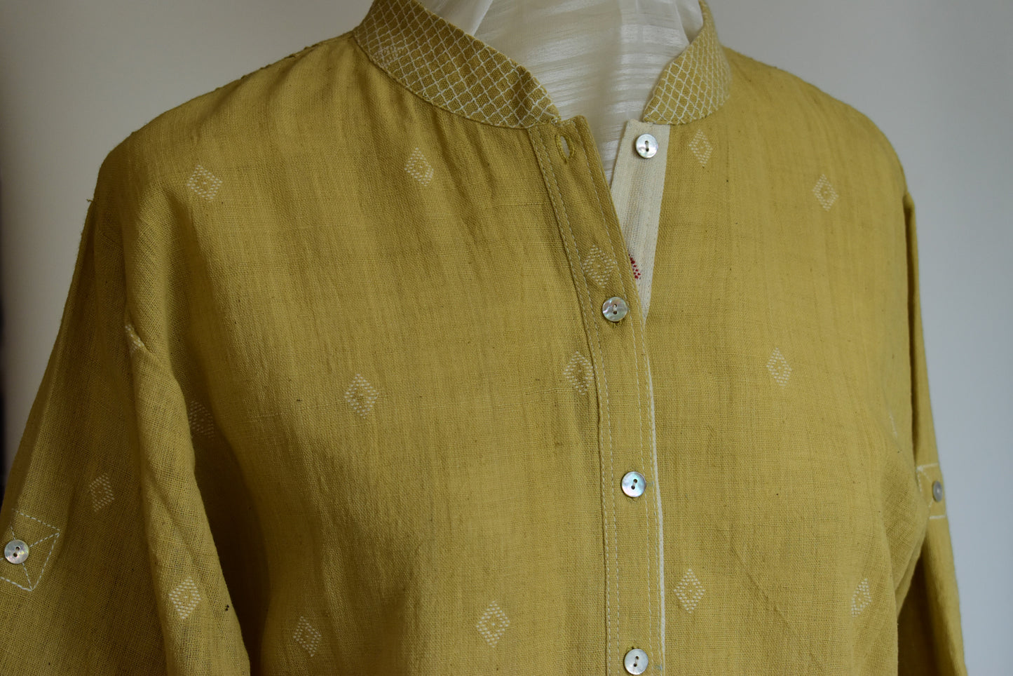 Kala Cotton Tunic — Pista — detail