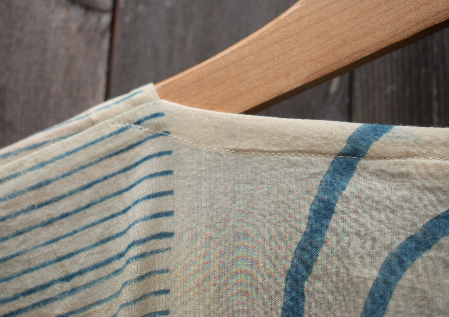 Blockprinted Cotton Kaftan — Indigo Iron — detail