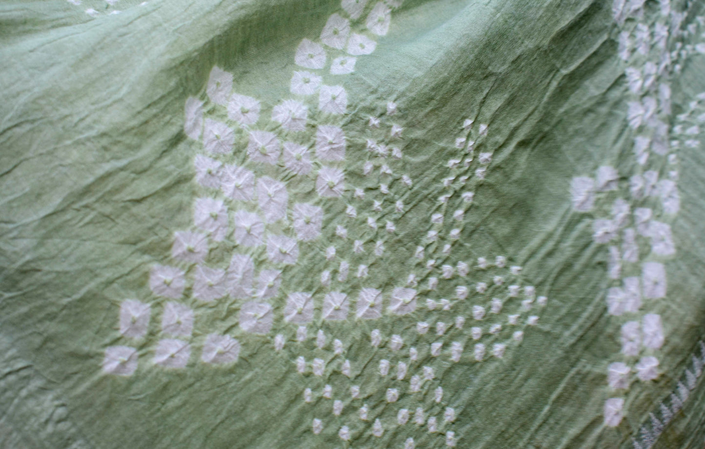 Cotton-Silk Bandhani Scarf — Mint — close-up detail
