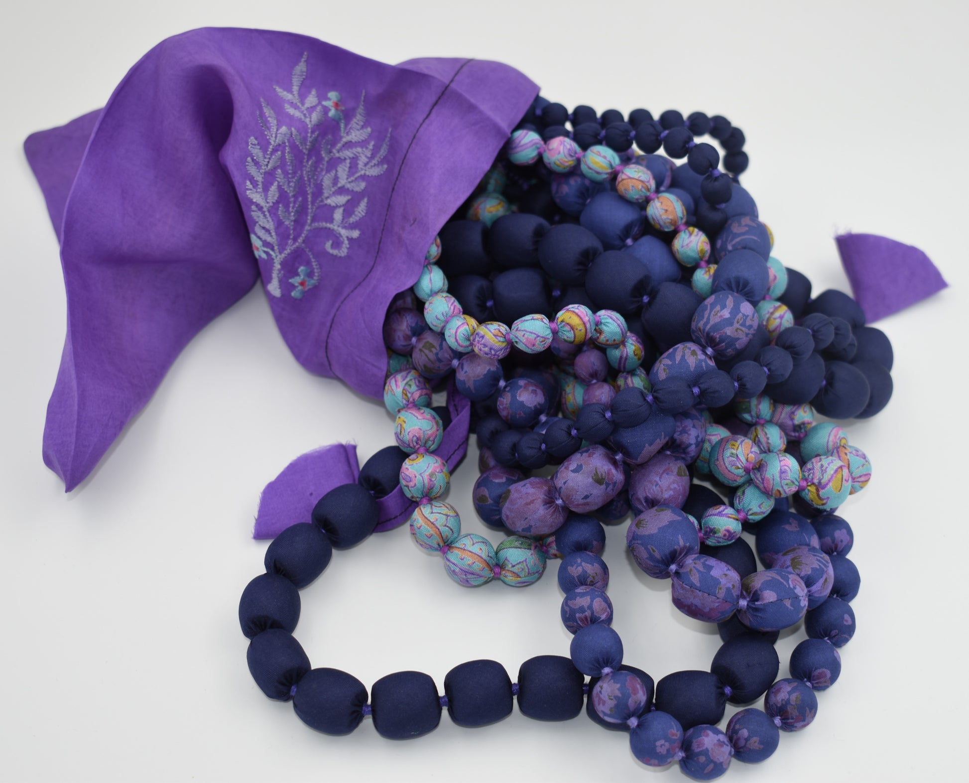Purple Iris — Sari Silk Necklace, Iris Style — Shades of Purple — close-up detail
