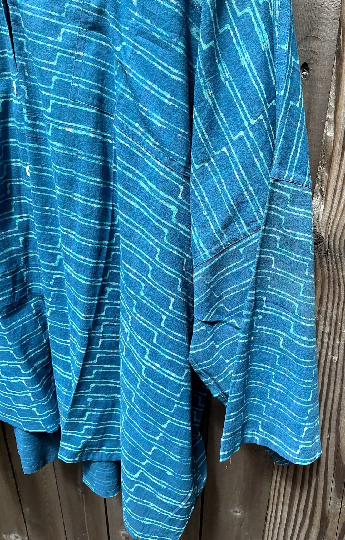 Dabu Oversized Shirt — Cobalt — detail