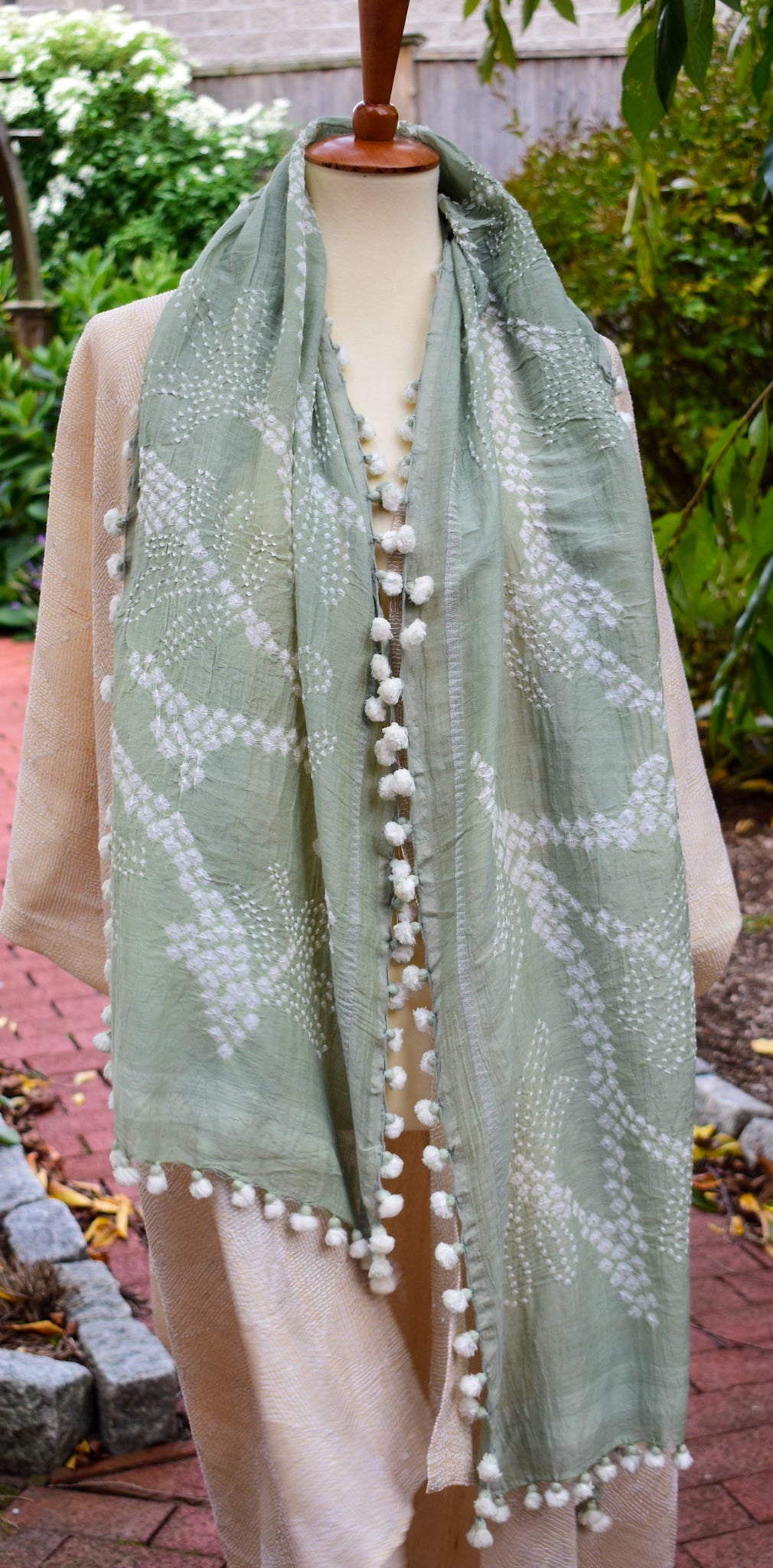 Cotton-Silk Bandhani Scarf — Mint